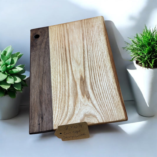 Live edge Mini cutting board